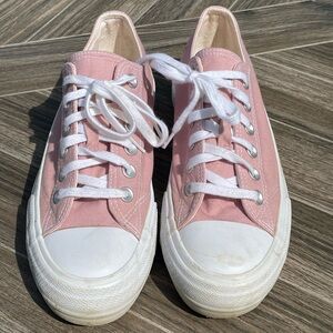 No Boundaries Pink and White Canvas Sneakers